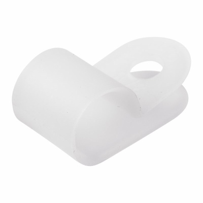 Кабельная скоба под винт REXANT 9 мм, белая,      упаковка 50 шт.