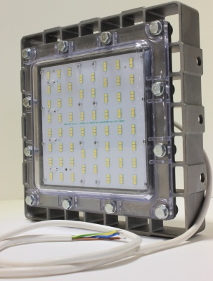 Светильник светодиодный ДСП-65Вт, IP67, 5000К, 9700Лм, взр 1ExsIIT6X, 120 град., f 0.55, ~220в, крюк/скоба/труба 3/4, Arsenal-M